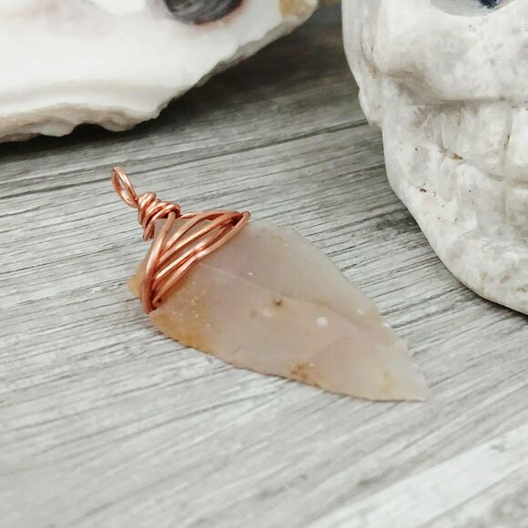 Agate Gemstone Arrowhead Pendant, Crystal Jewelry, Jewelry Making, 2" - Picture 1 of 3